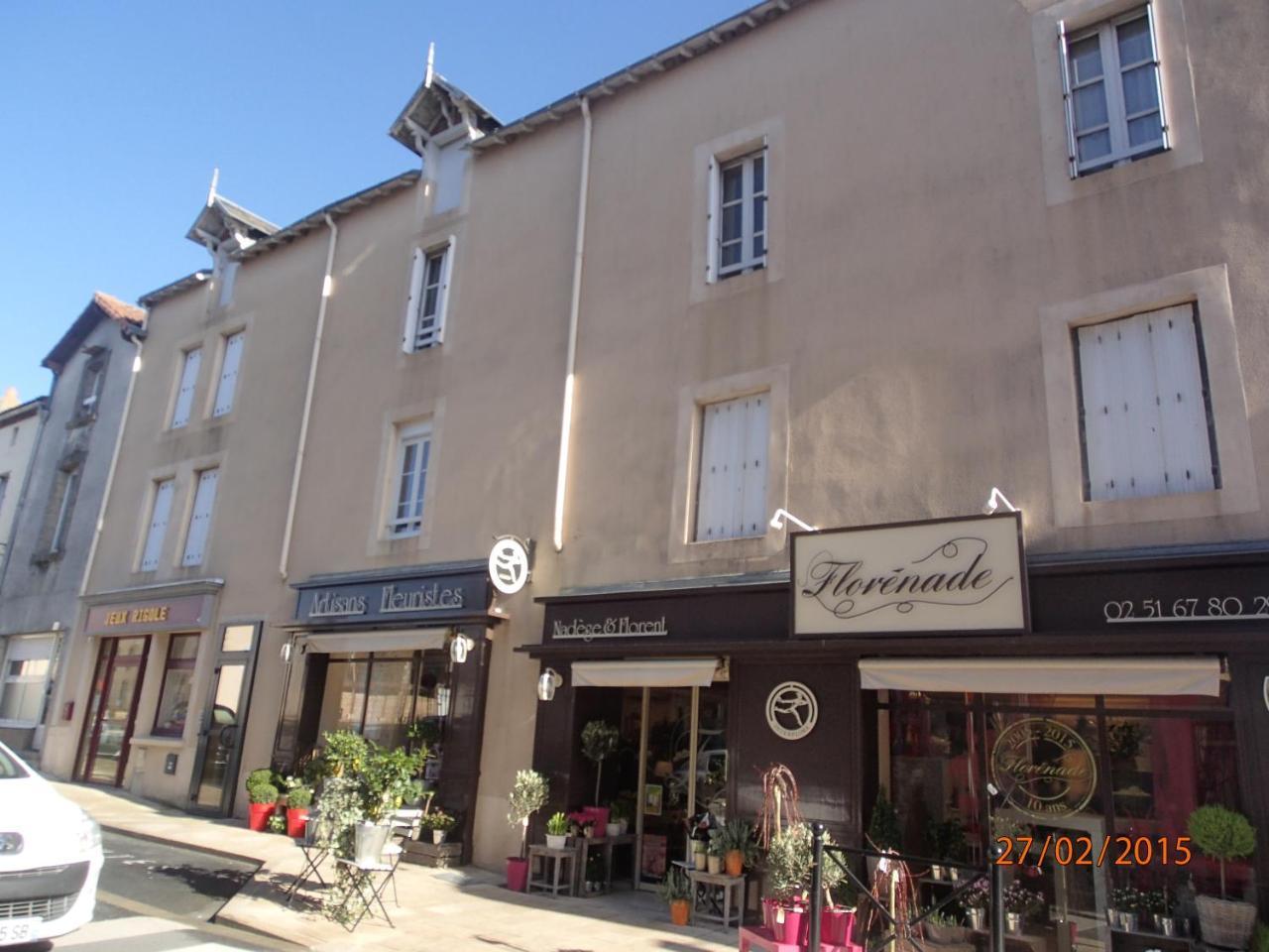 Appart-Alma Saint-Laurent-sur-Sevre Luaran gambar